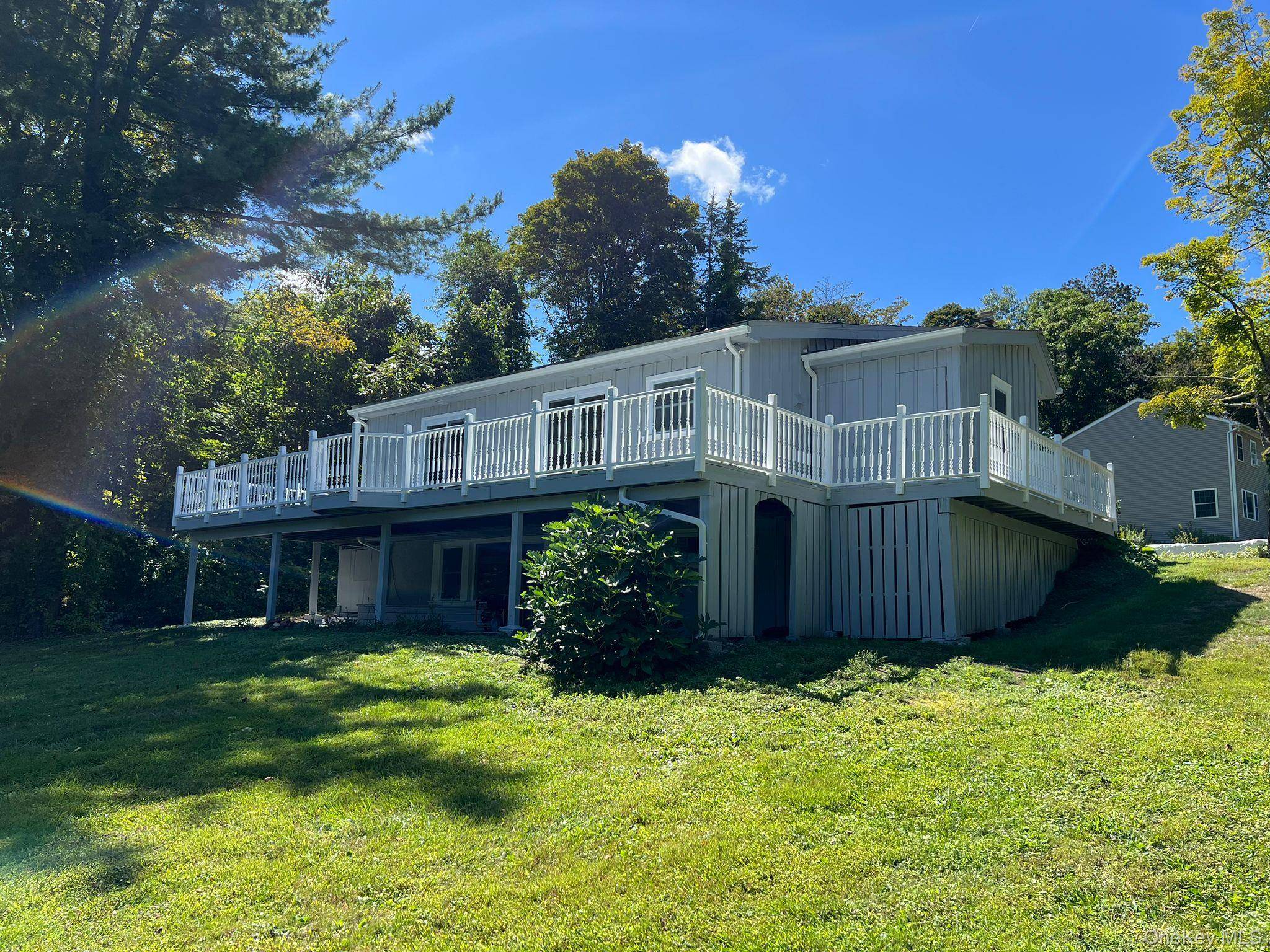 Mahopac, NY 10541,34 Glenacom RD