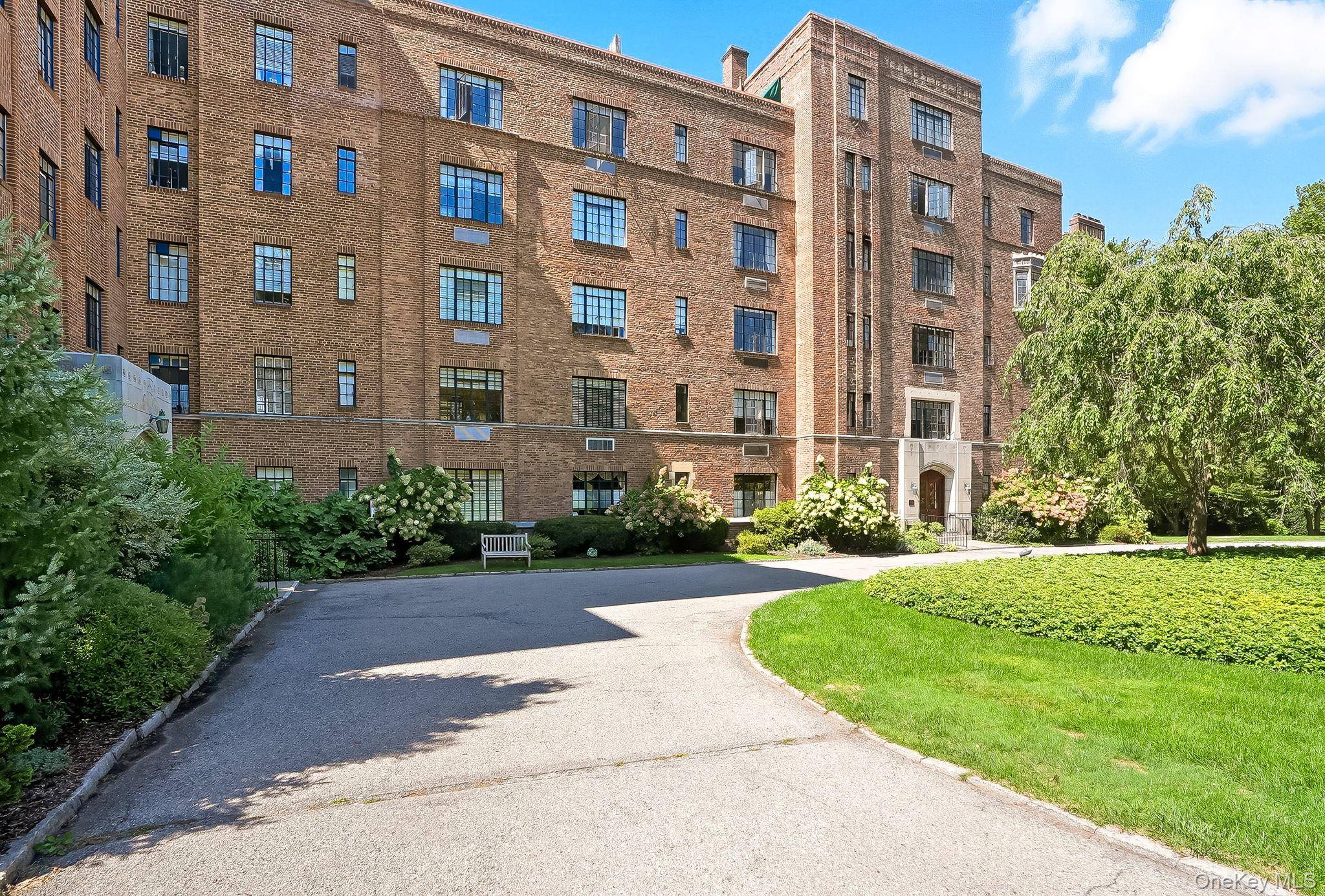 Ardsley-on-hudson, NY 10503,100 W Ardsley AVE #2G