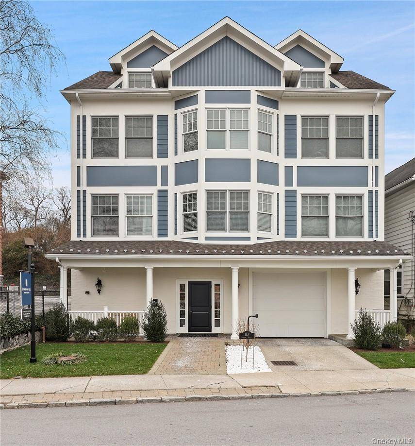 Rye, NY 10580,10 School ST #4F