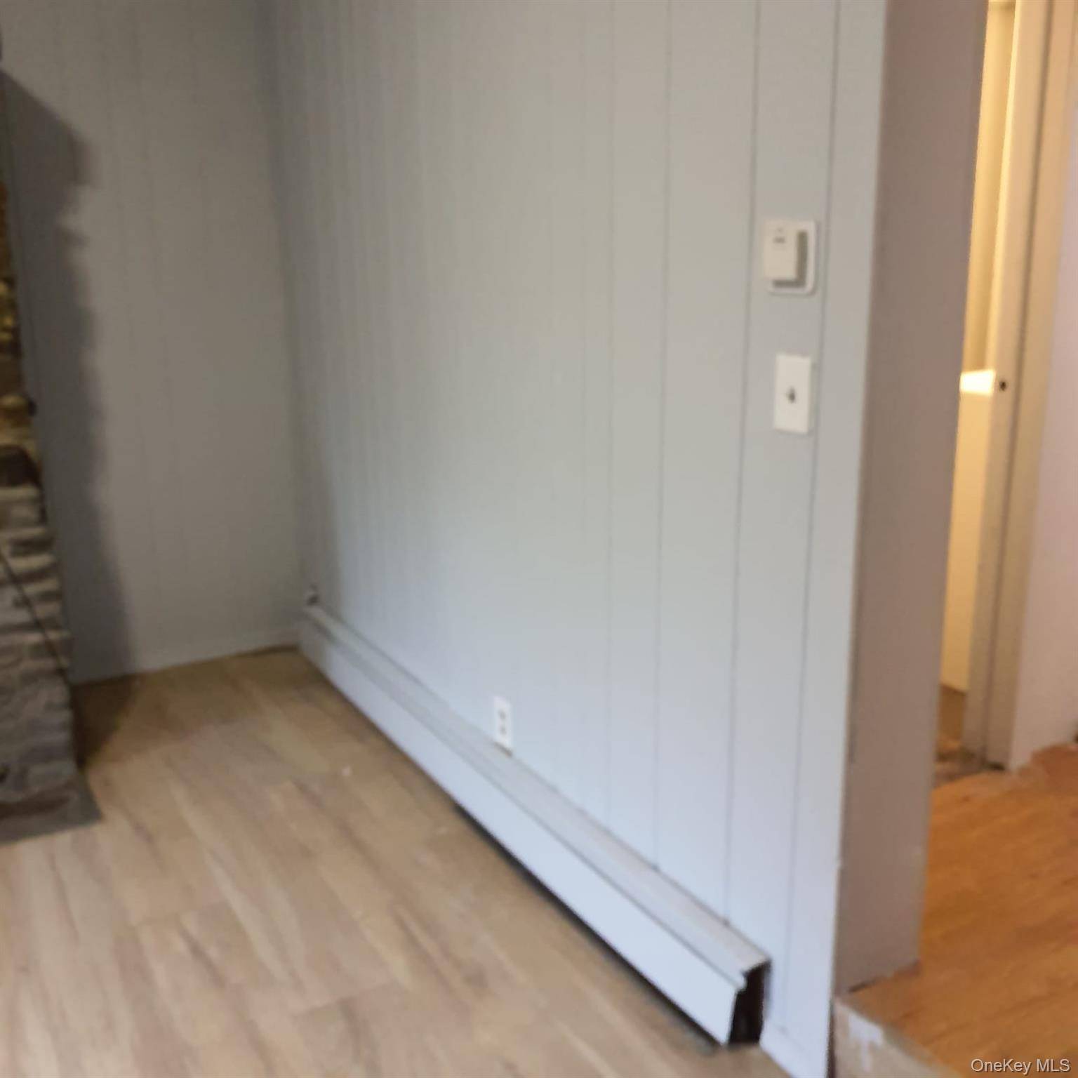 Esopus, NY 12401,259 New Salem RD