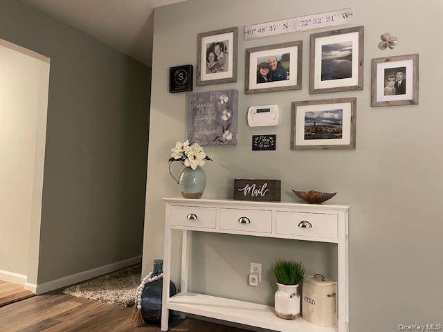 Shirley, NY 11967,99 Forrest AVE