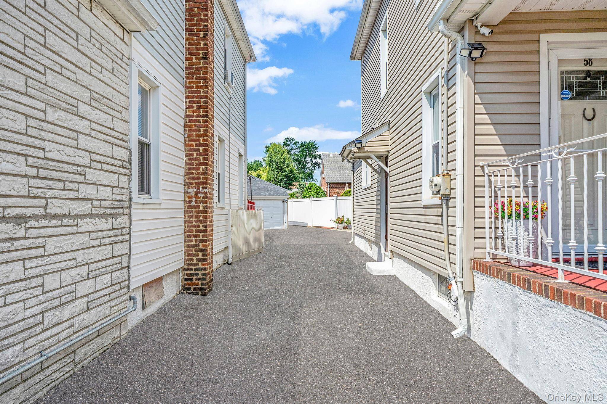 Valley Stream, NY 11580,58 N Montague ST