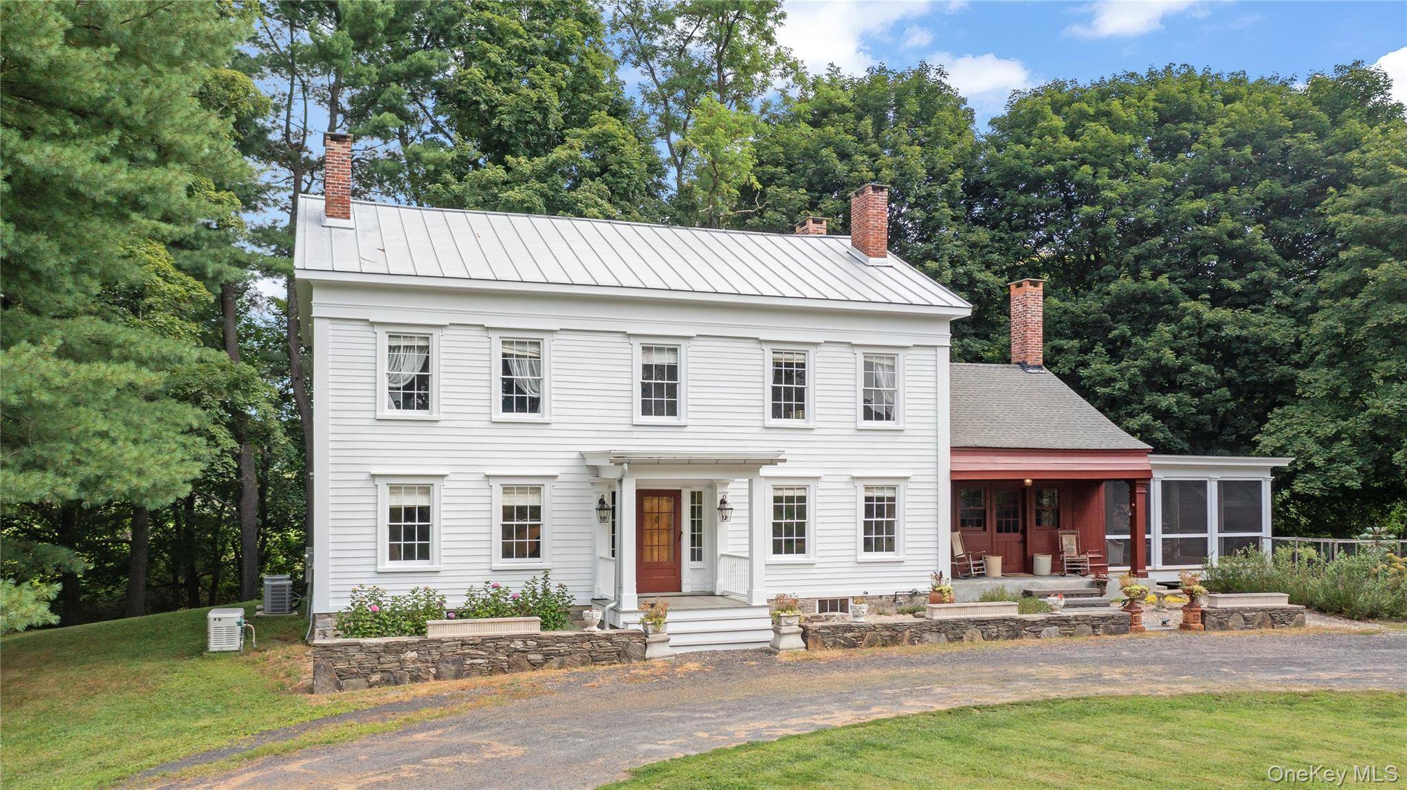 Clinton Corners, NY 12514,36 Market LN