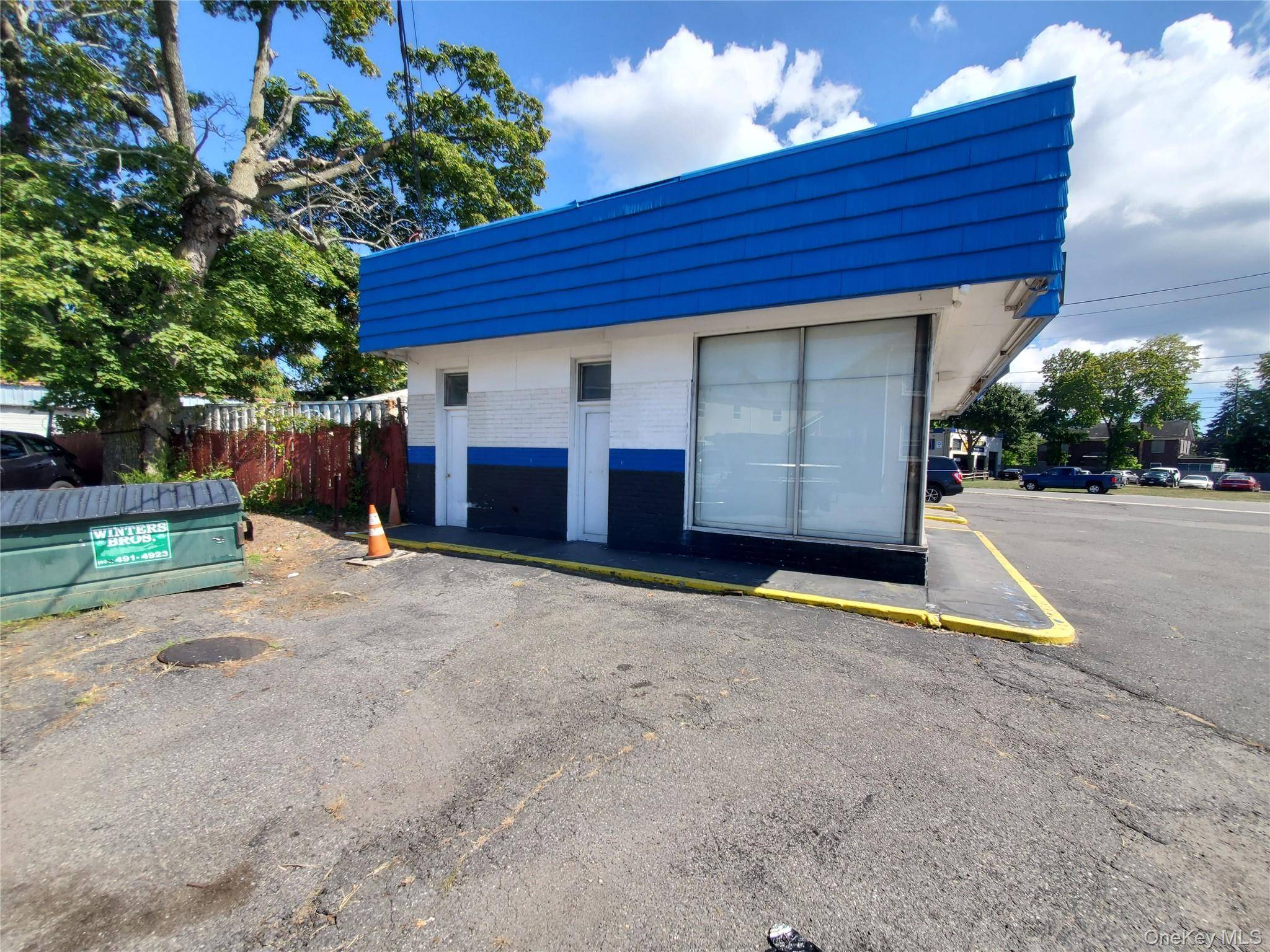 Port Jefferson Station, NY 11776,109 Main ST