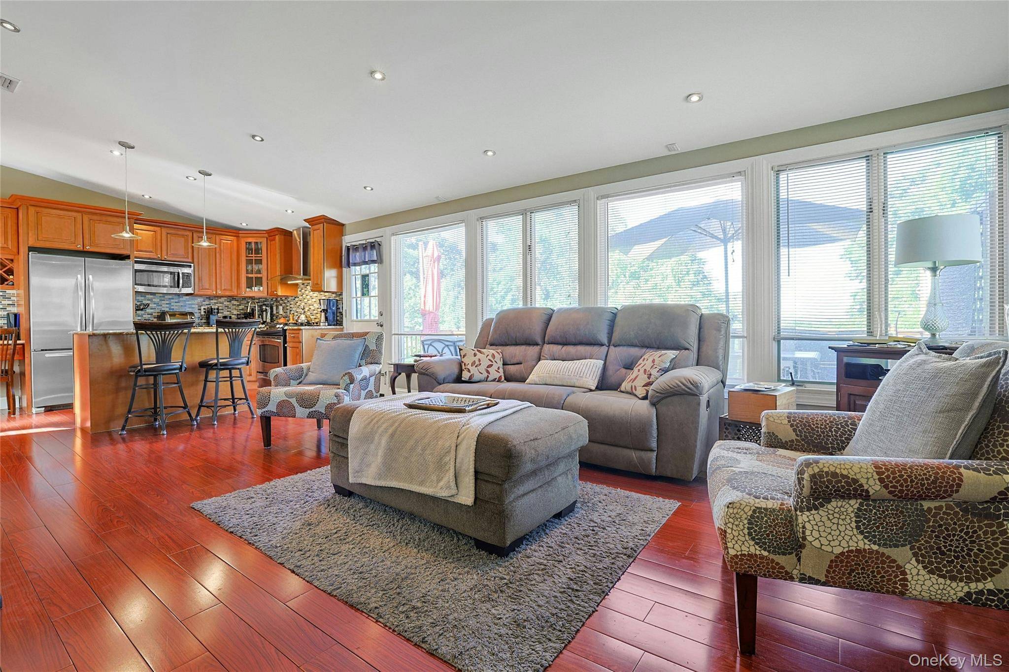 Yorktown Heights, NY 10598,1795 Morningview DR