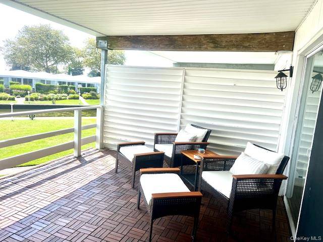 Westhampton Beach, NY 11978,35 Library AVE #6J