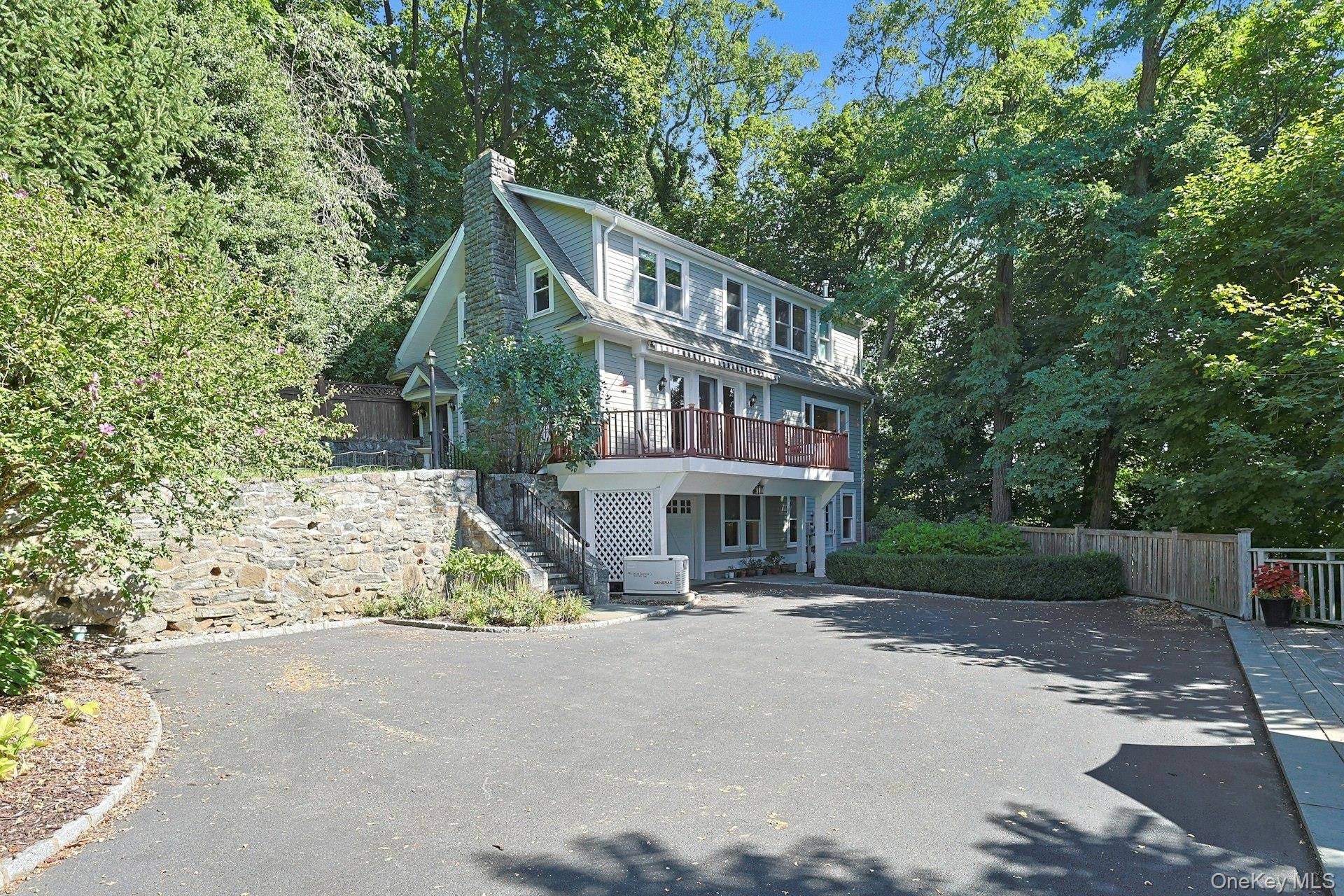 Mount Kisco, NY 10549,17 Mountain AVE
