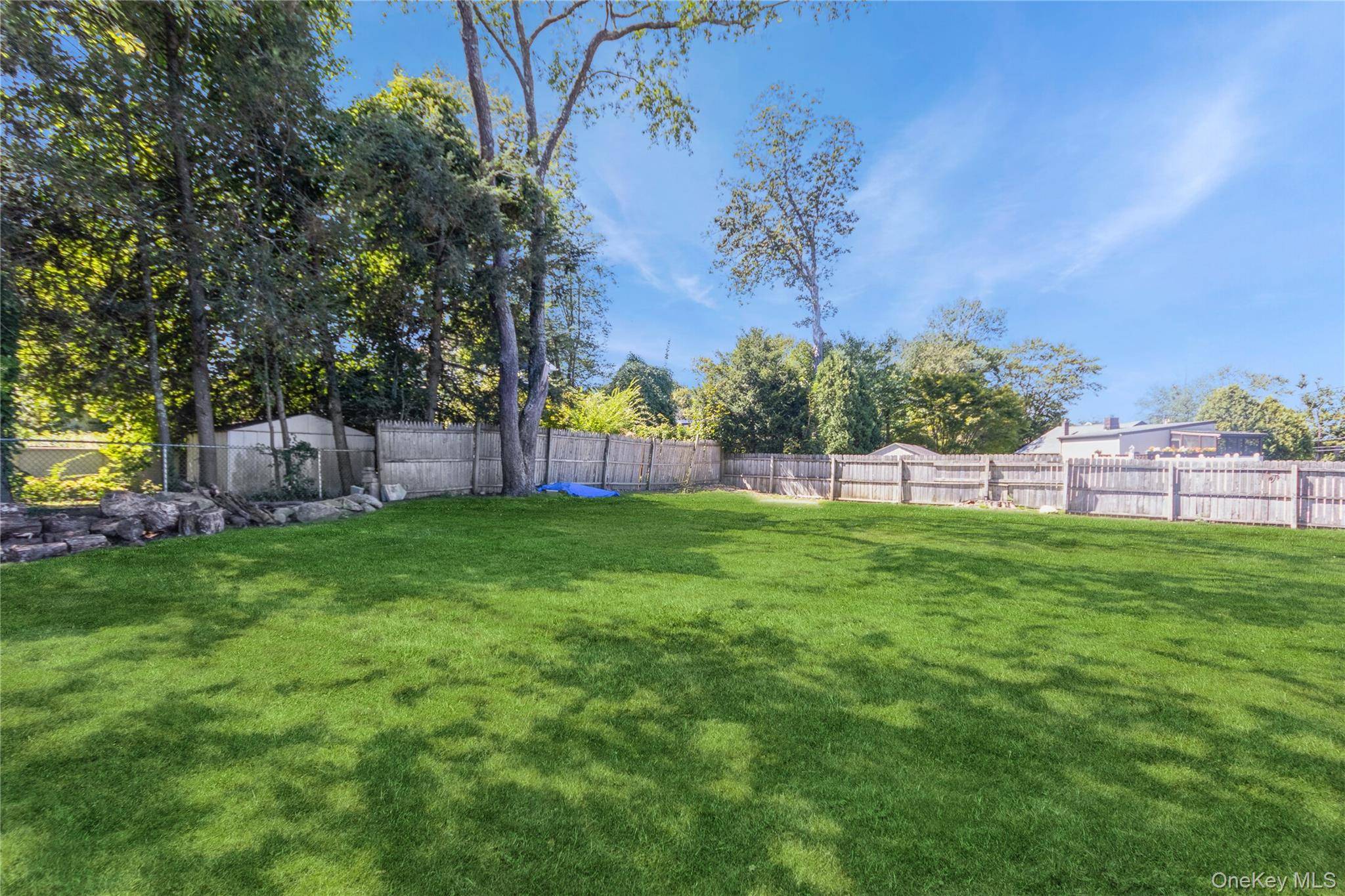 Carmel, NY 10512,6 Dellacona RD