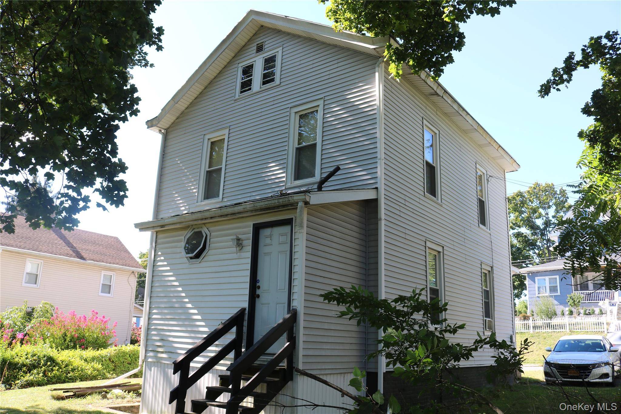 Middletown, NY 10940,9 Genung ST