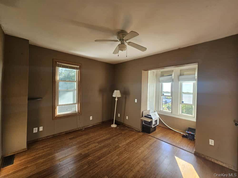 Middletown, NY 10940,9 Genung ST