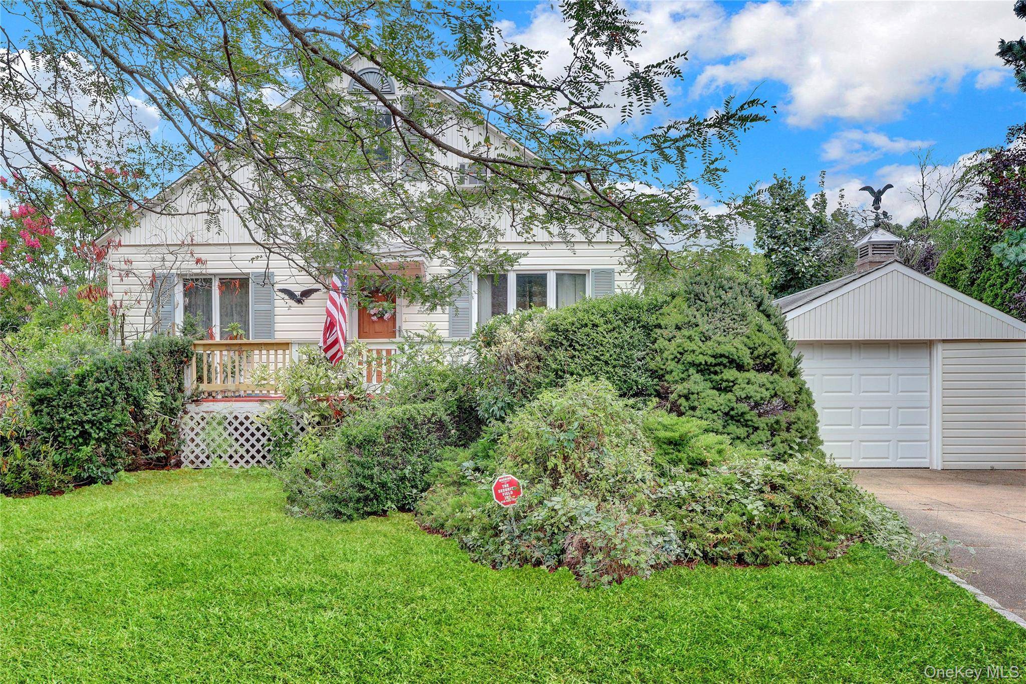 Massapequa, NY 11758,85 N Beech ST