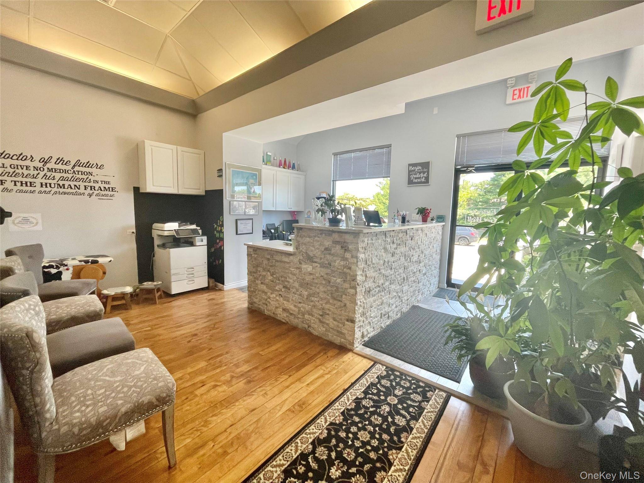 Bellmore, NY 11710,1298 Newbridge RD