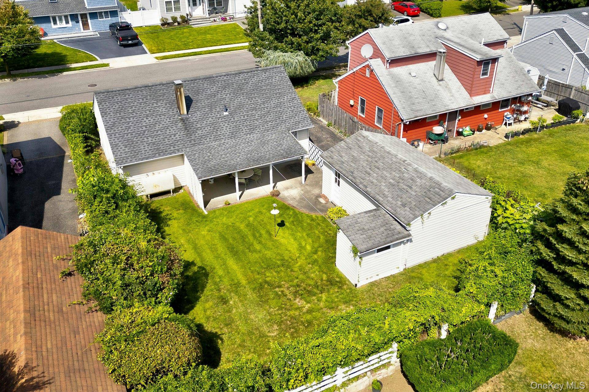 Plainview, NY 11803,35 Vernon ST