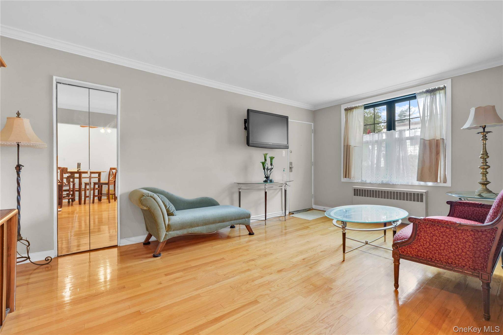 Kew Garden Hills, NY 11367,70-47A Park DR #A