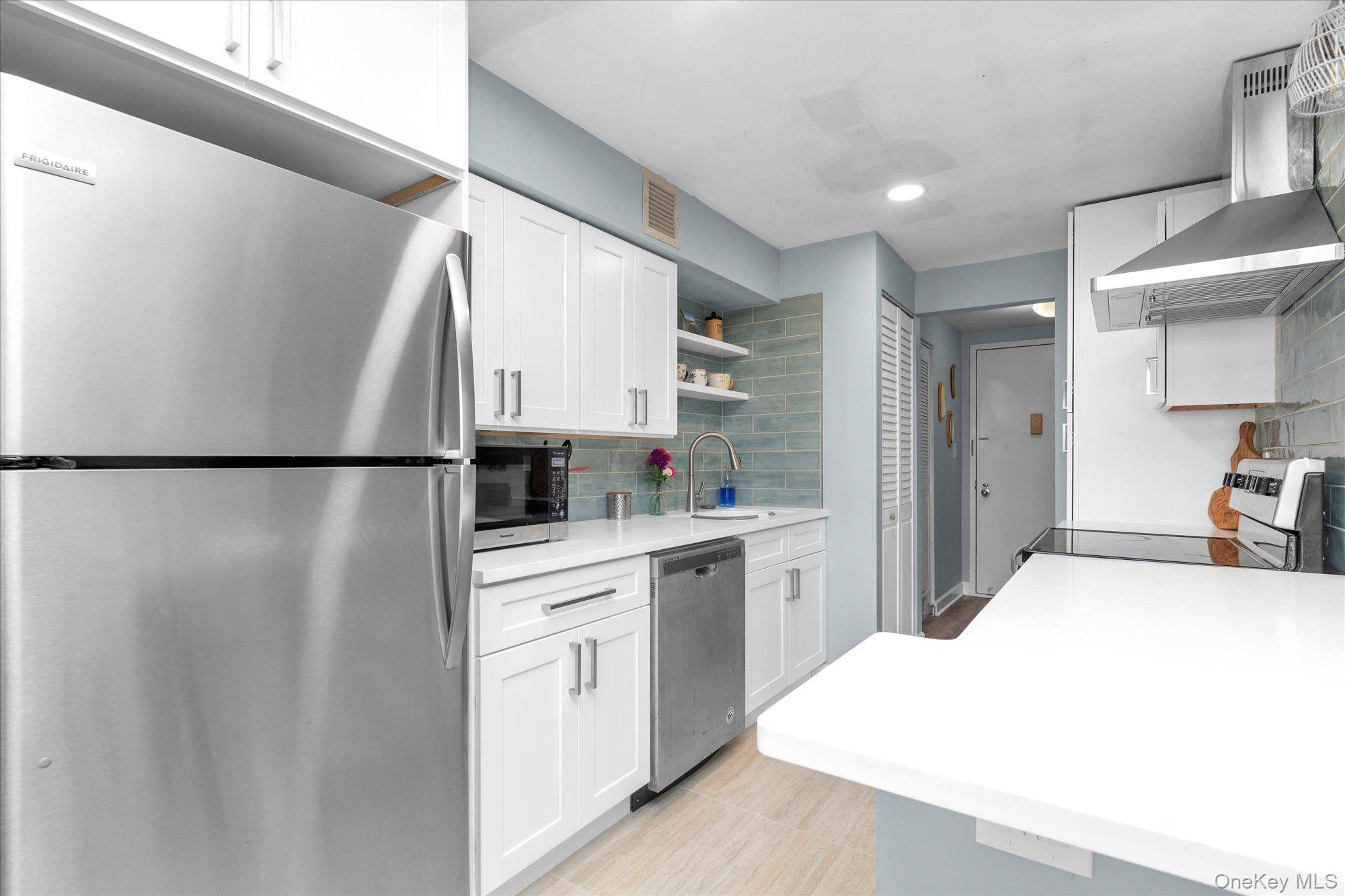 Long Beach, NY 11561,235 W Park AVE #503