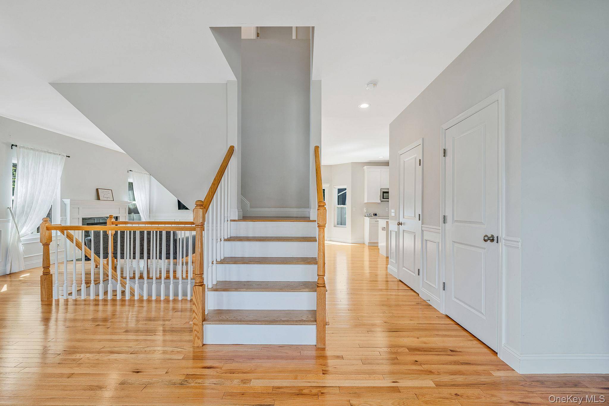 Mount Sinai, NY 11766,164 Chestnut ST