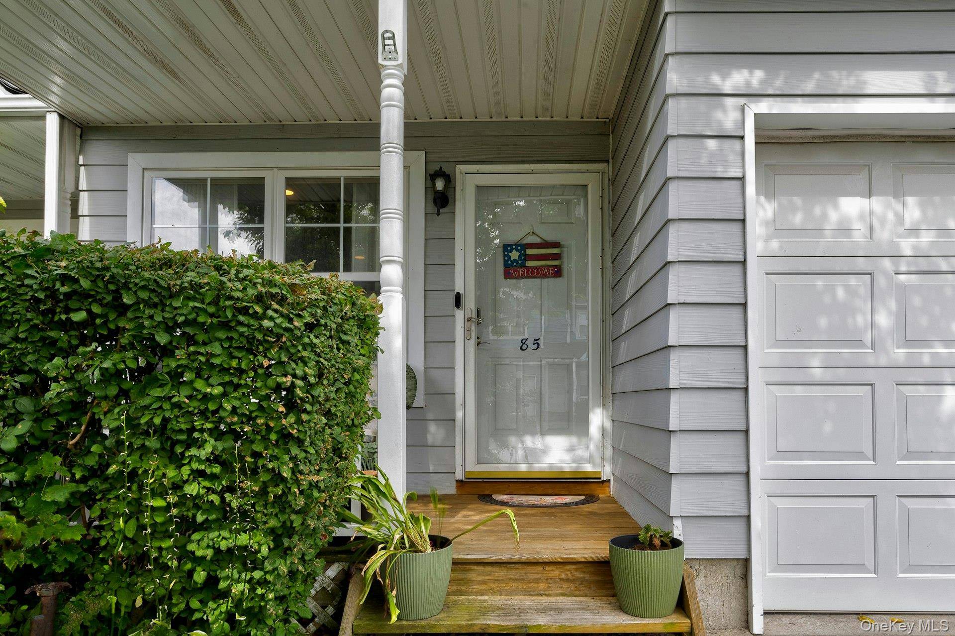 Central Islip, NY 11722,85 Sprucewood BLVD