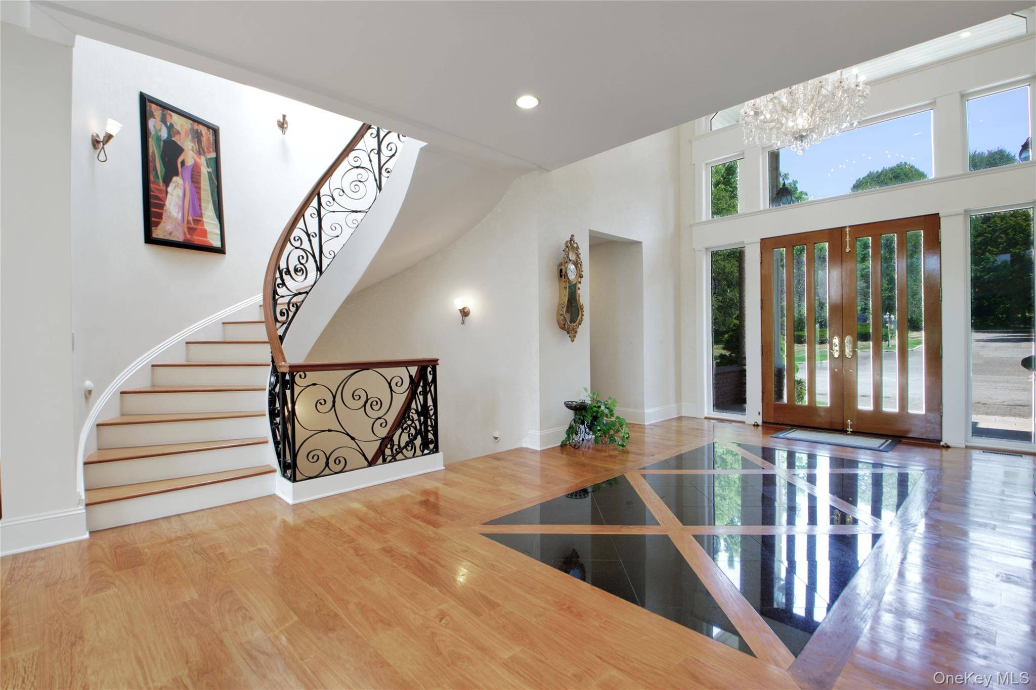 Old Westbury, NY 11568,6 Old Wagon LN