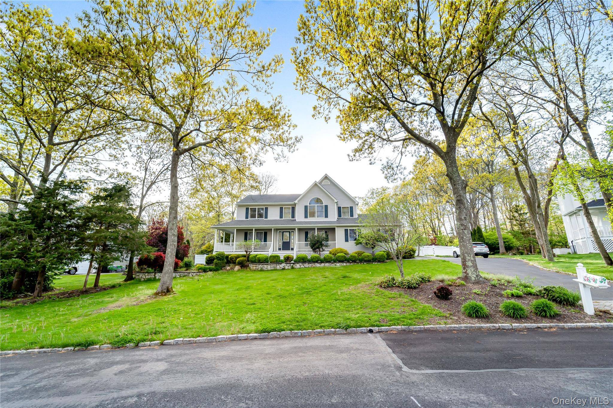 Wading River, NY 11792,212 Fairway DR