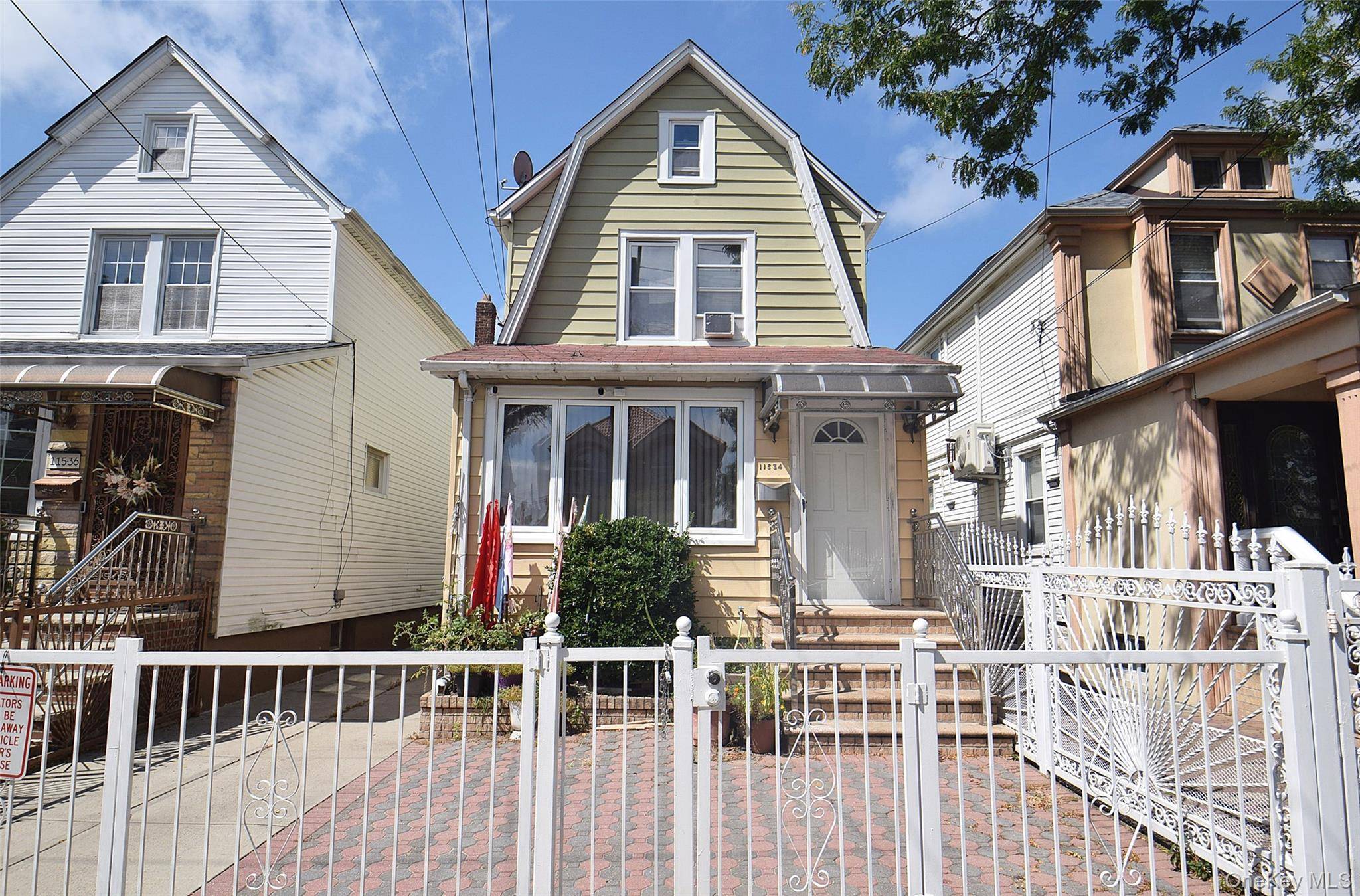 South Ozone Park, NY 11420,11534 118th ST