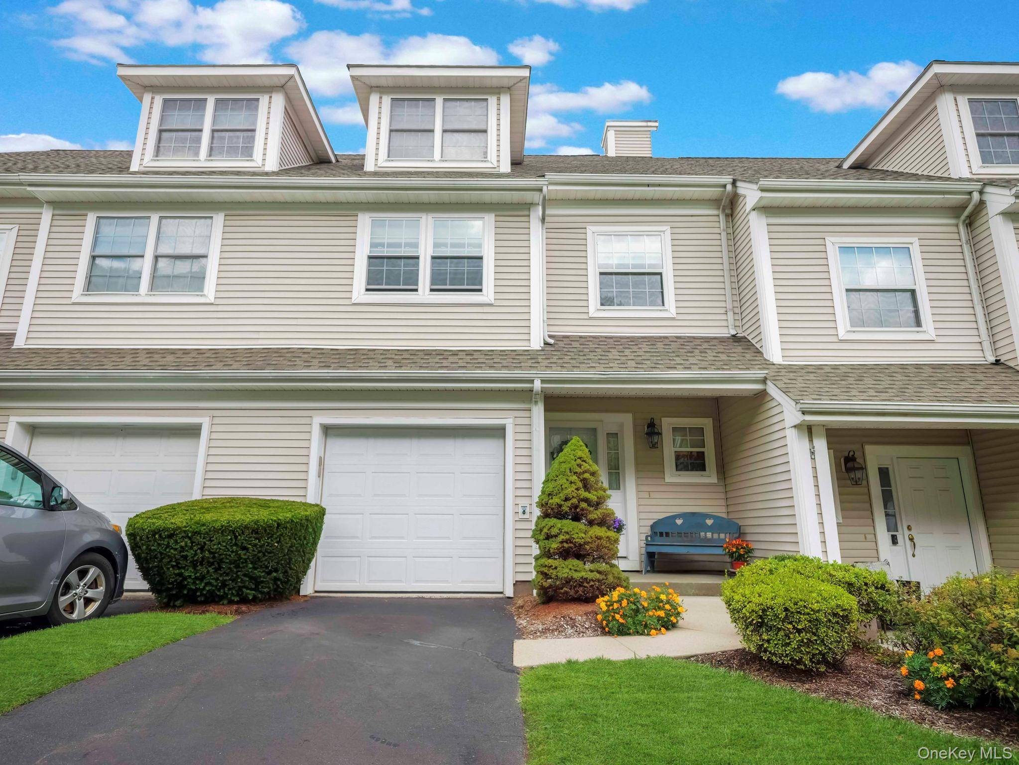 Pomona, NY 10970,45 Underhill DR