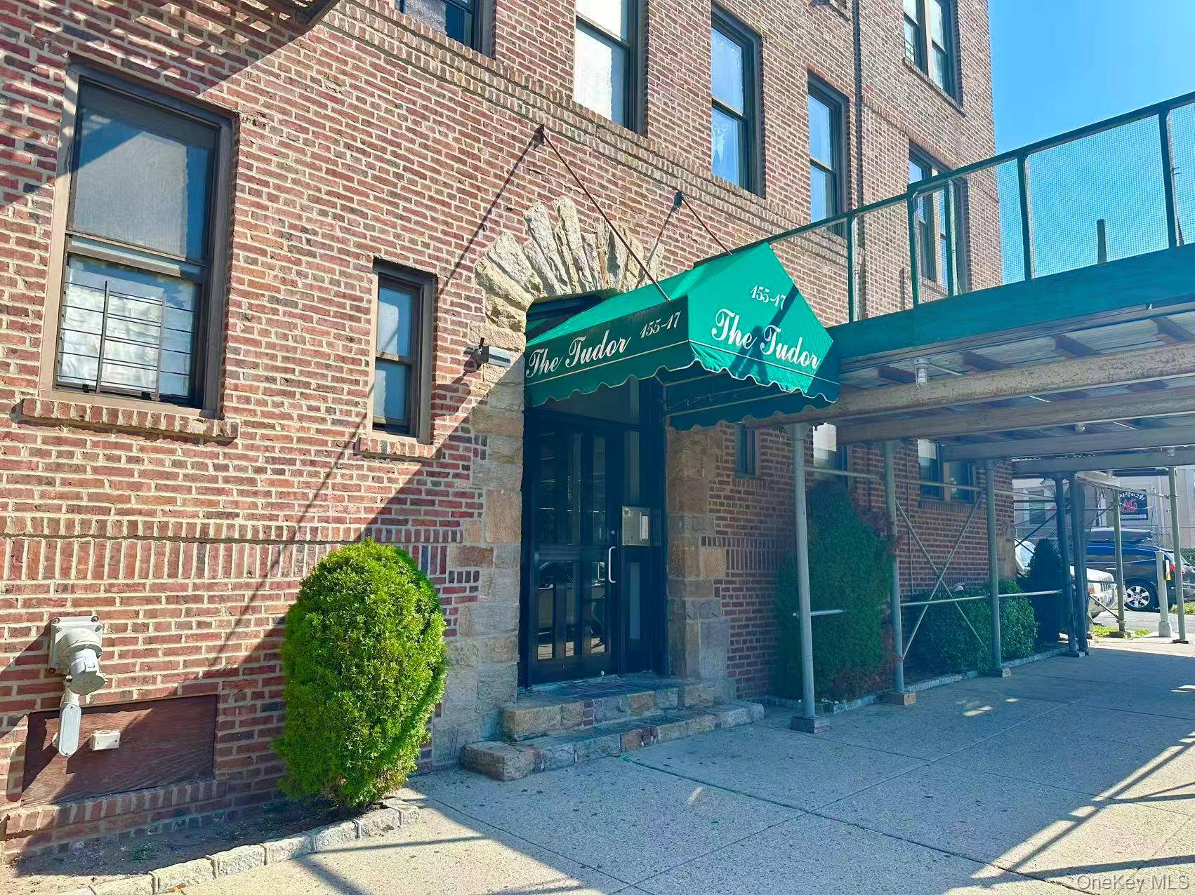 Hillcrest (queens), NY 11355,155-17 Sanford AVE #2F