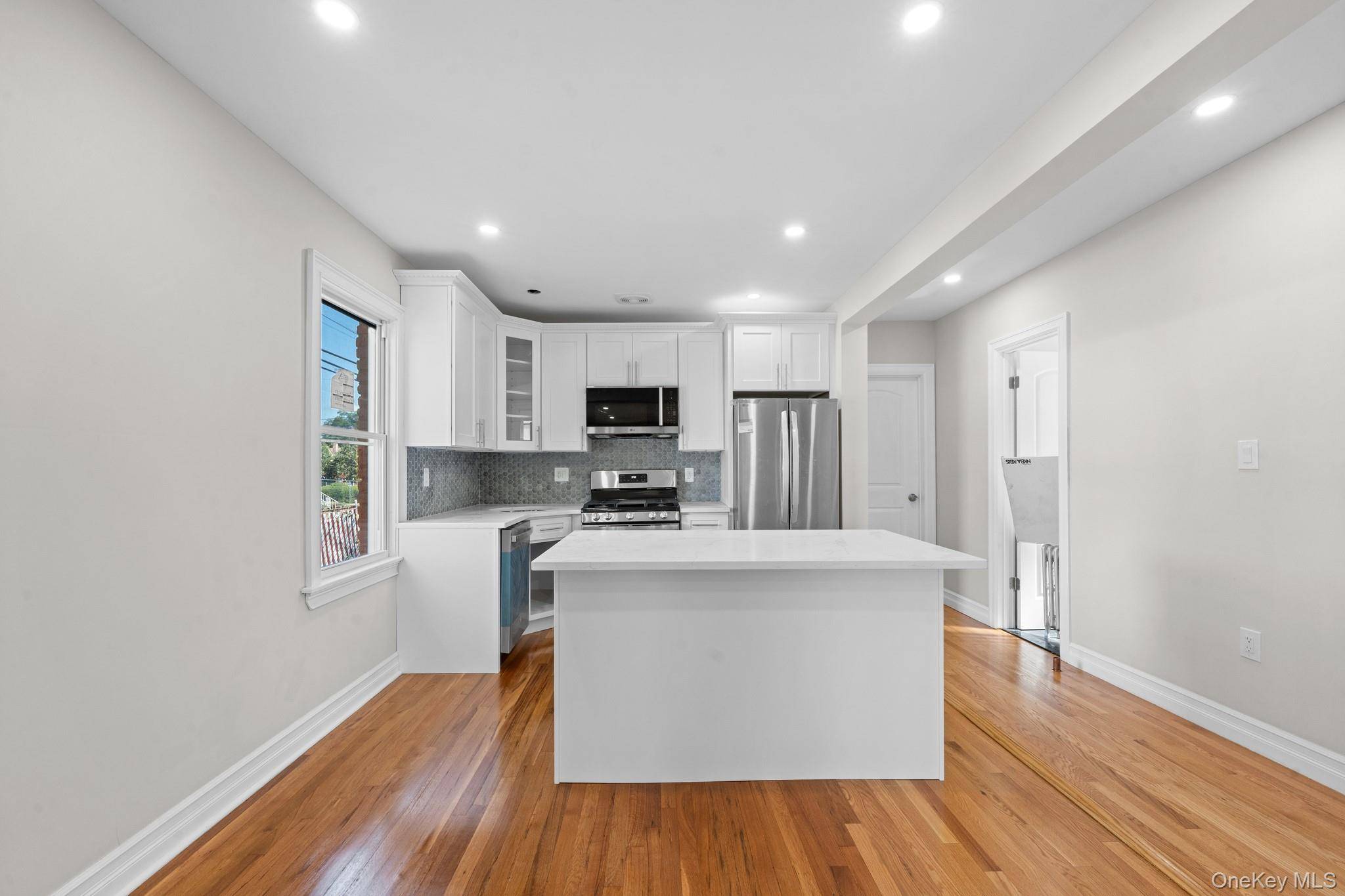 Laurelton, NY 11413,13001 228th ST
