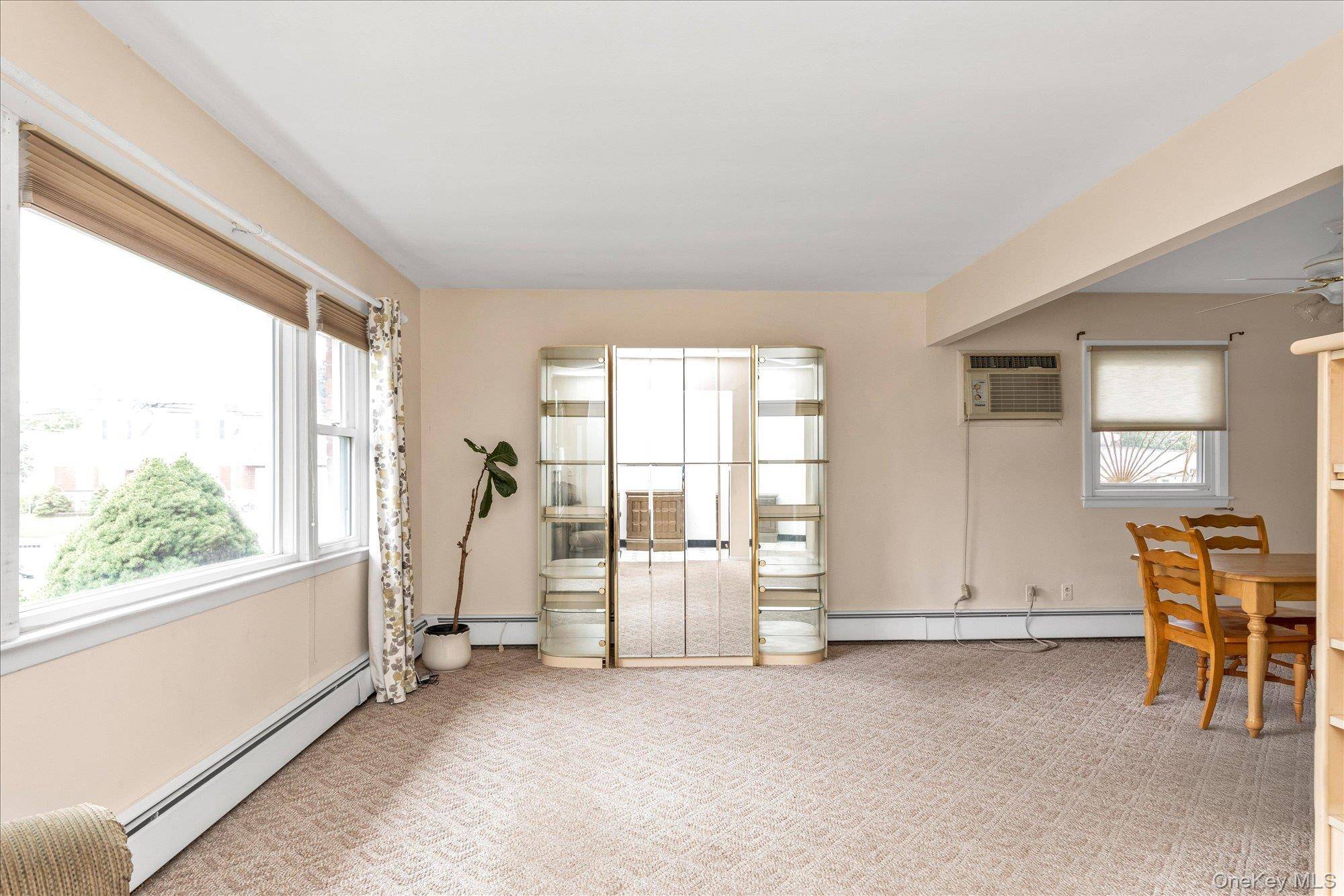 Elmont, NY 11003,1280 Arlington AVE