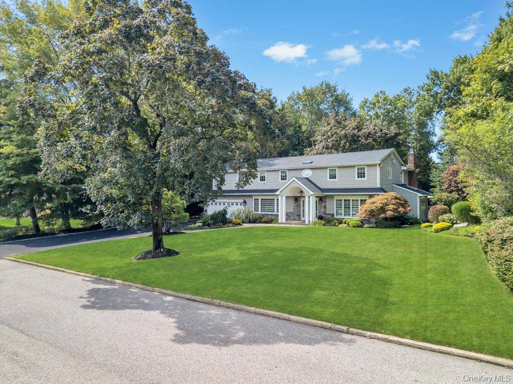 Syosset, NY 11791,40 Somerset PL