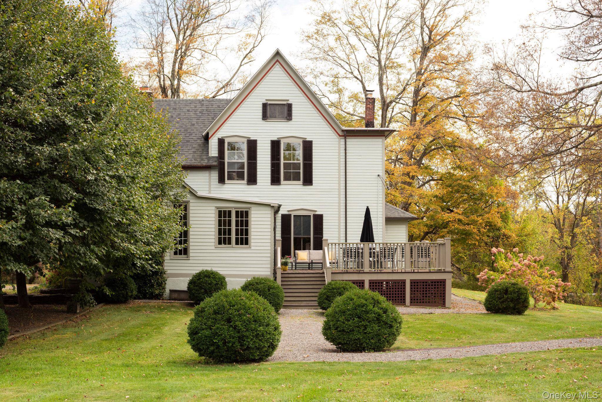 Rhinebeck, NY 12572,565 Route 308