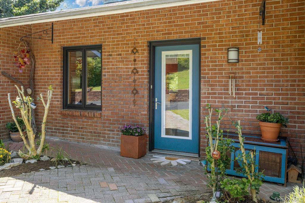 Nyack, NY 10960,2 Buttermilk FLS