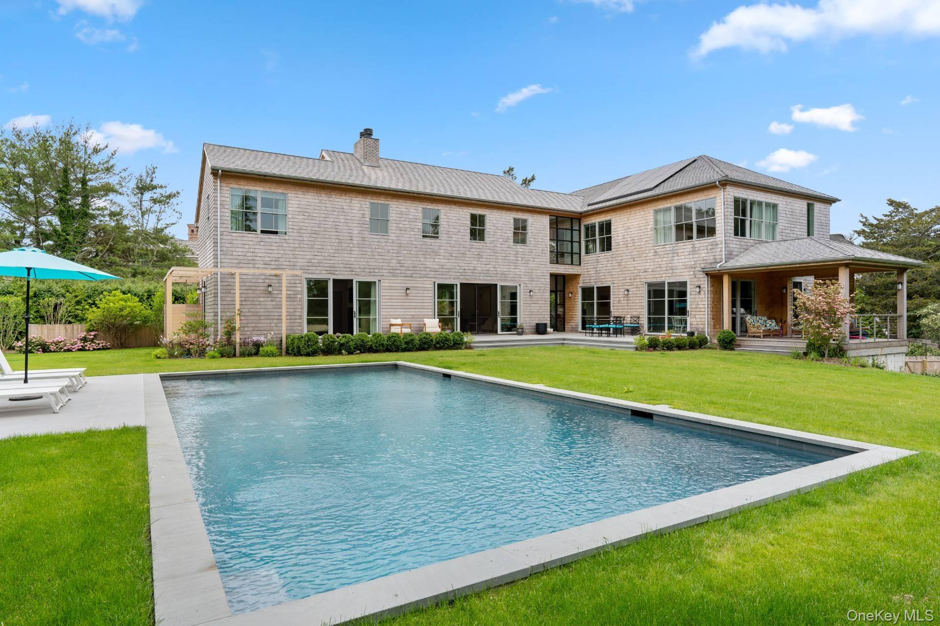 Water Mill, NY 11976,26 Georgian LN