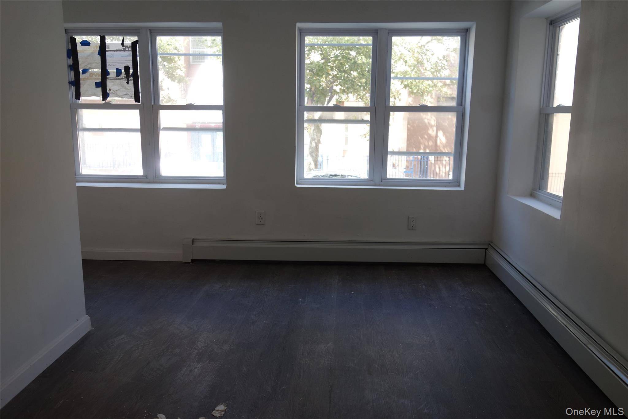 Bronx, NY 10457,1928 Prospect AVE
