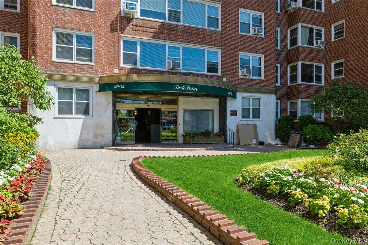 Forest Hills, NY 11375,110-45 Queens BLVD #312