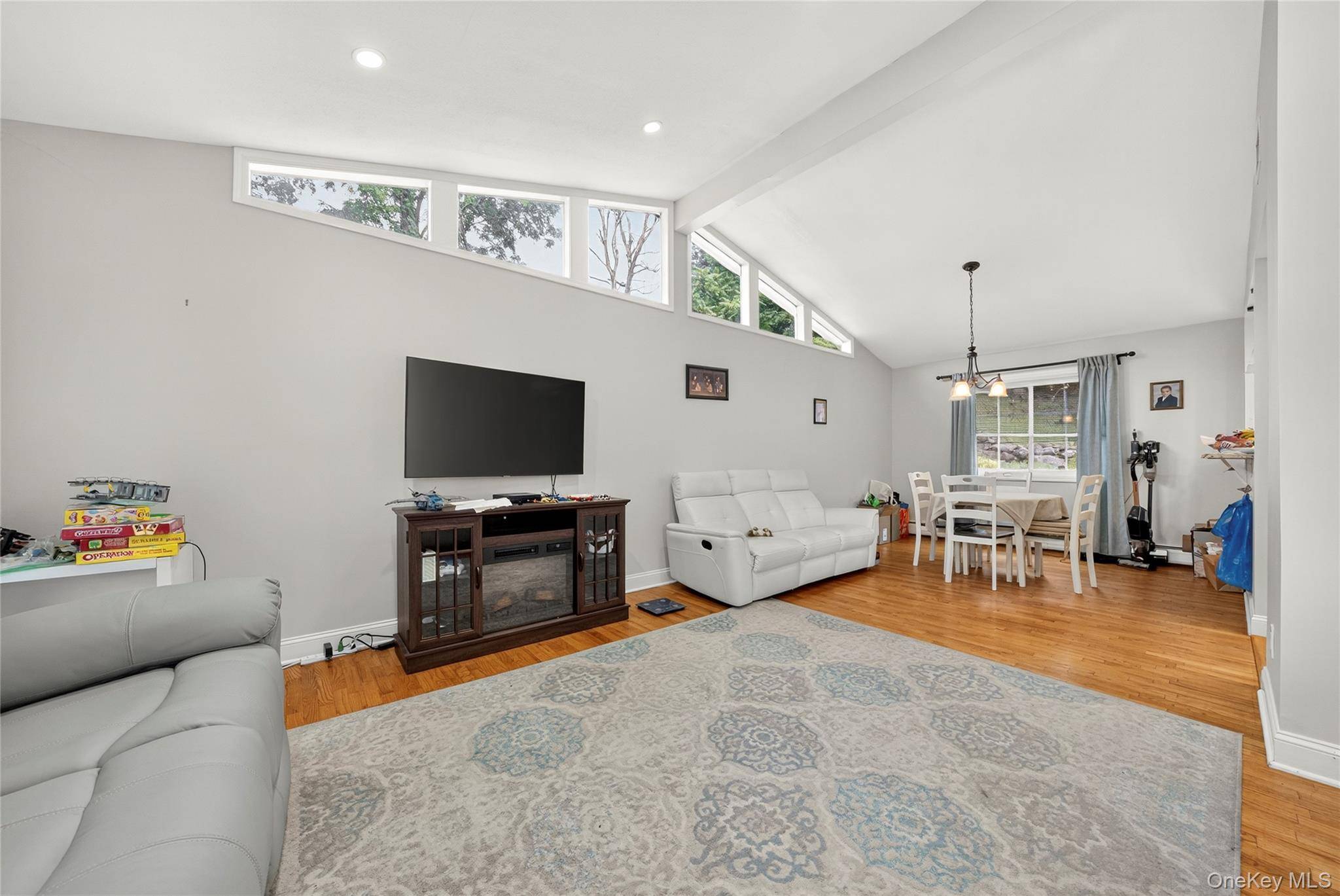 Stony Point, NY 10980,17 John F Kennedy DR