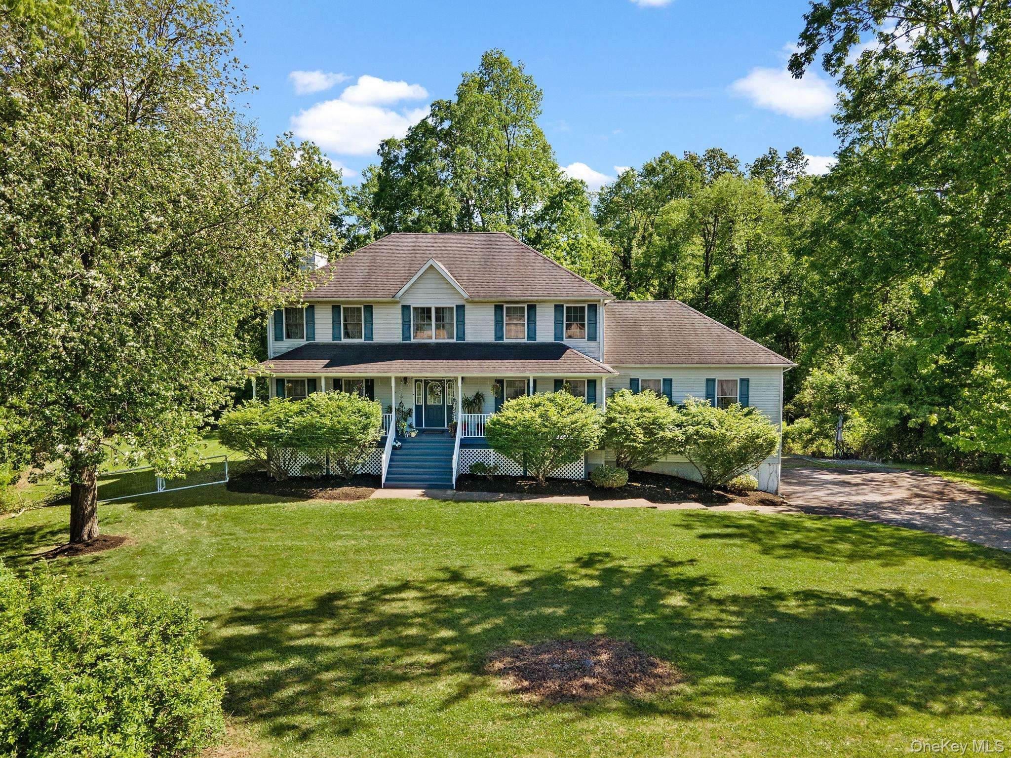 Warwick, NY 10990,30 Airport RD