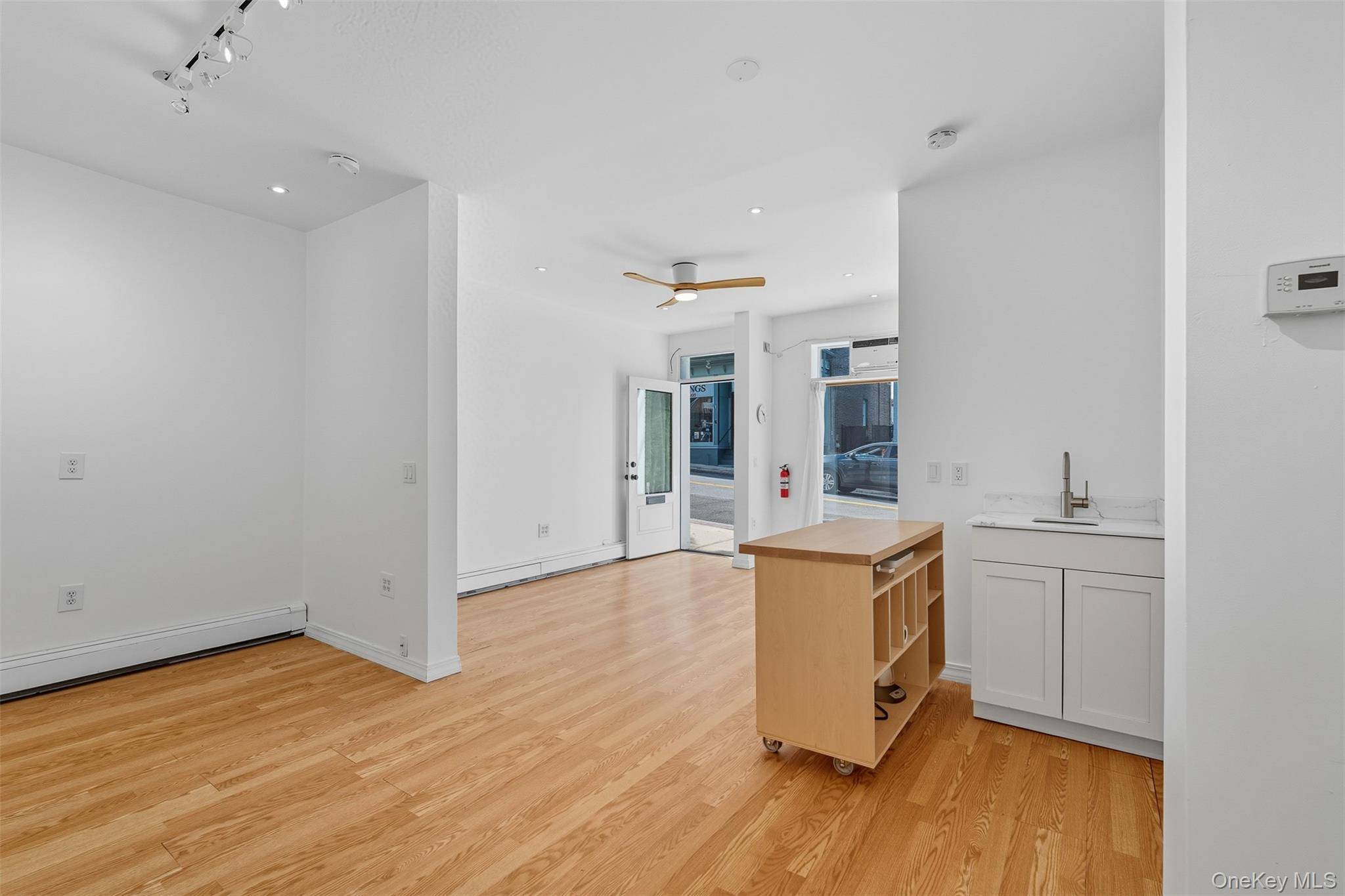 Hastings-on-hudson, NY 10706,3 Spring ST