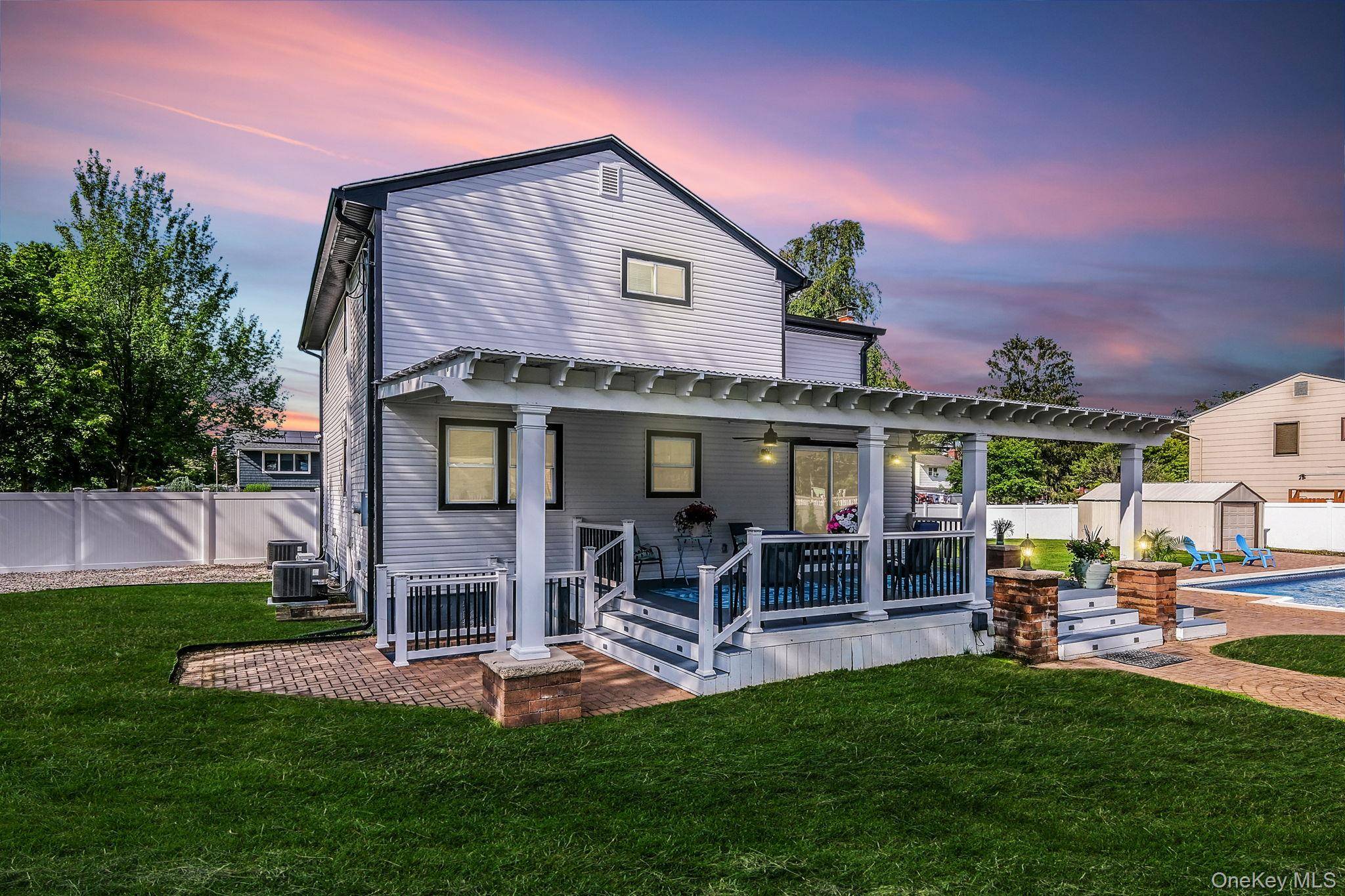 Dix Hills, NY 11746,2 Polo ST