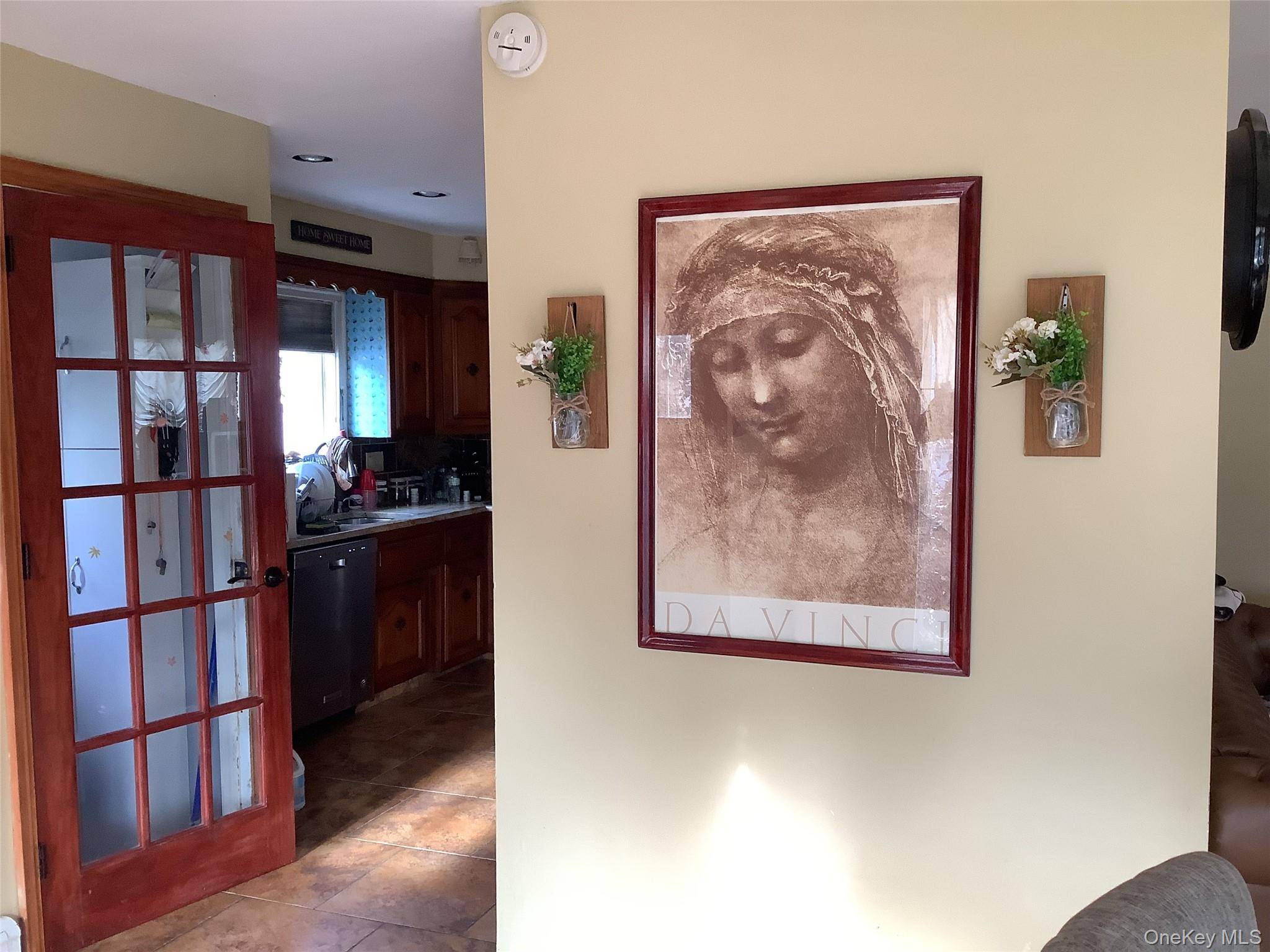 Howard Beach, NY 11414,162-29 89 th ST