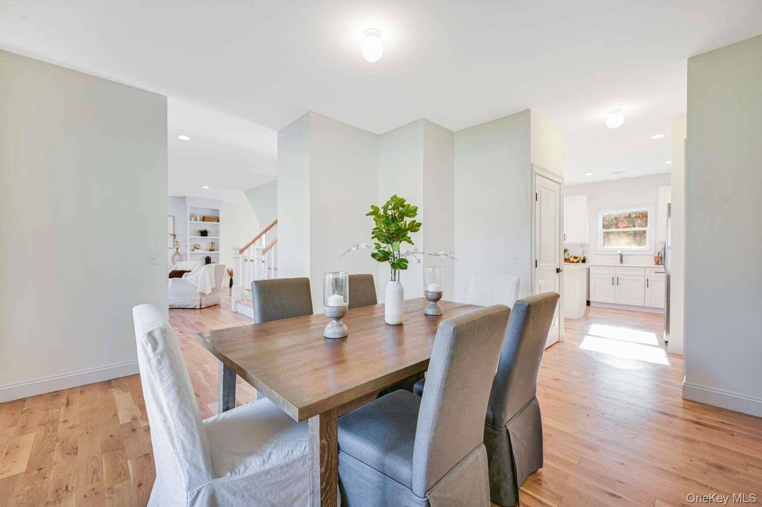 Medford, NY 11763,65 Gray AVE