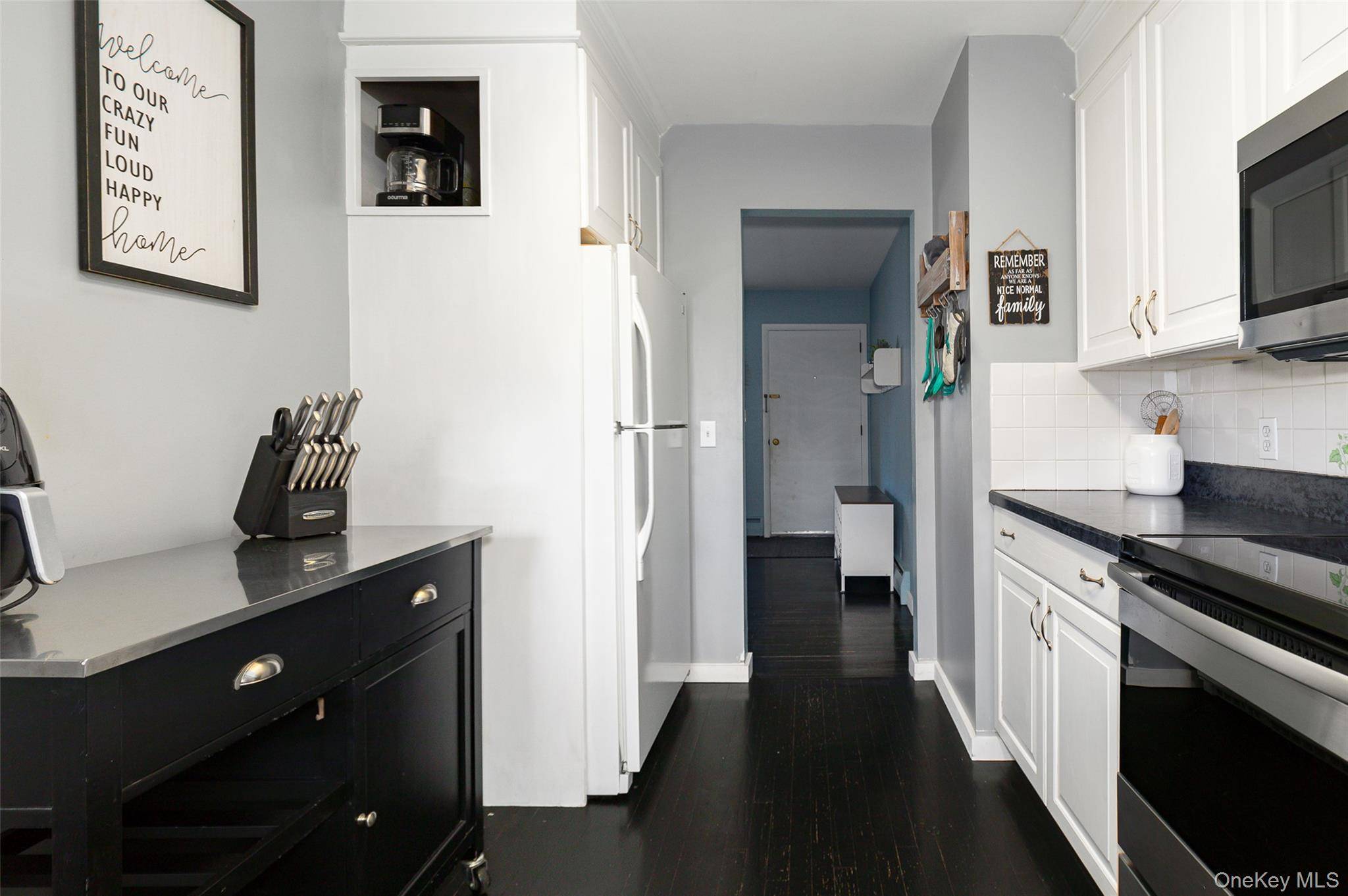 Red Hook, NY 12571,11 Cambridge DR