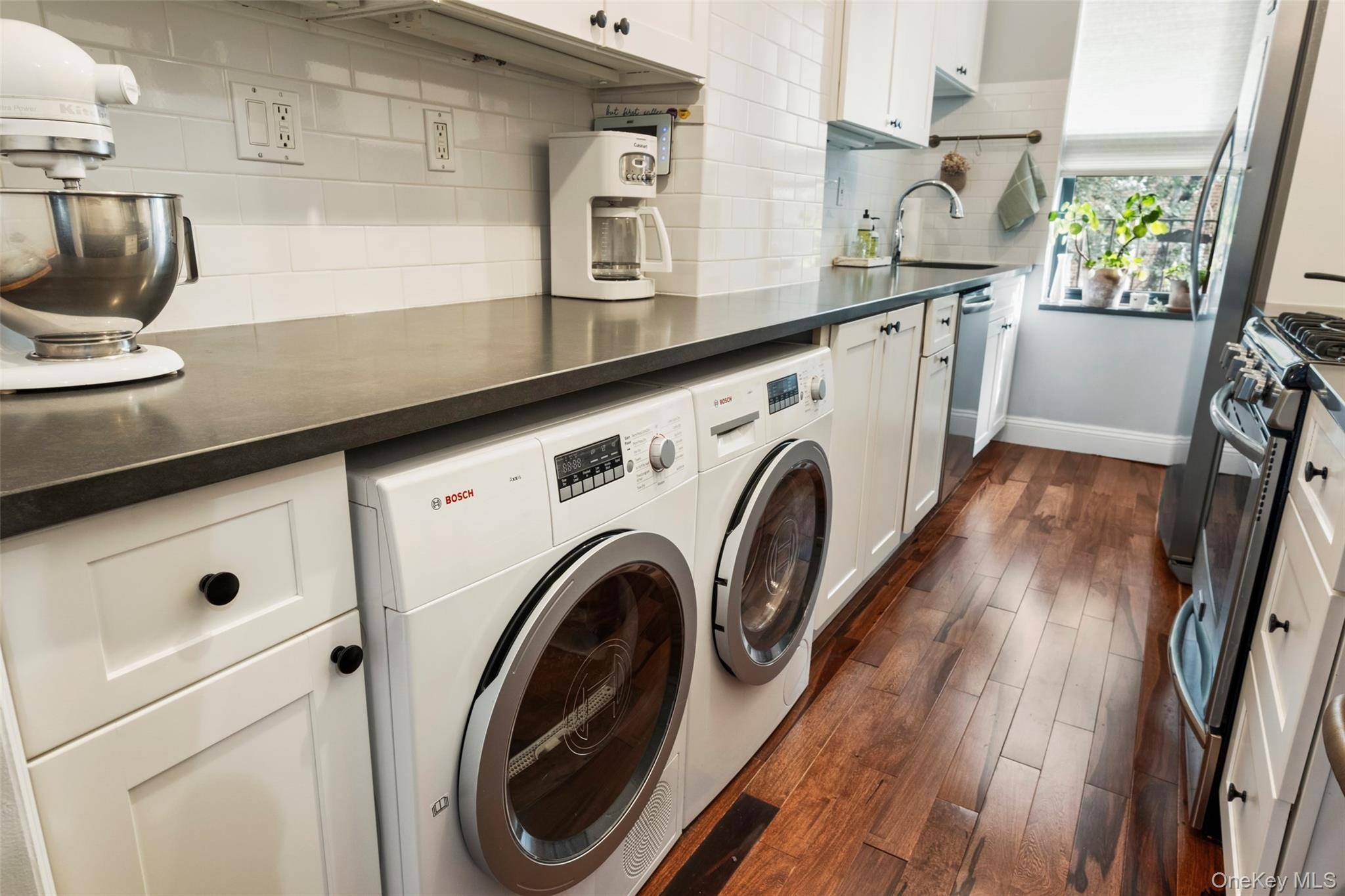 Bronxville, NY 10708,244 Bronxville RD #G3