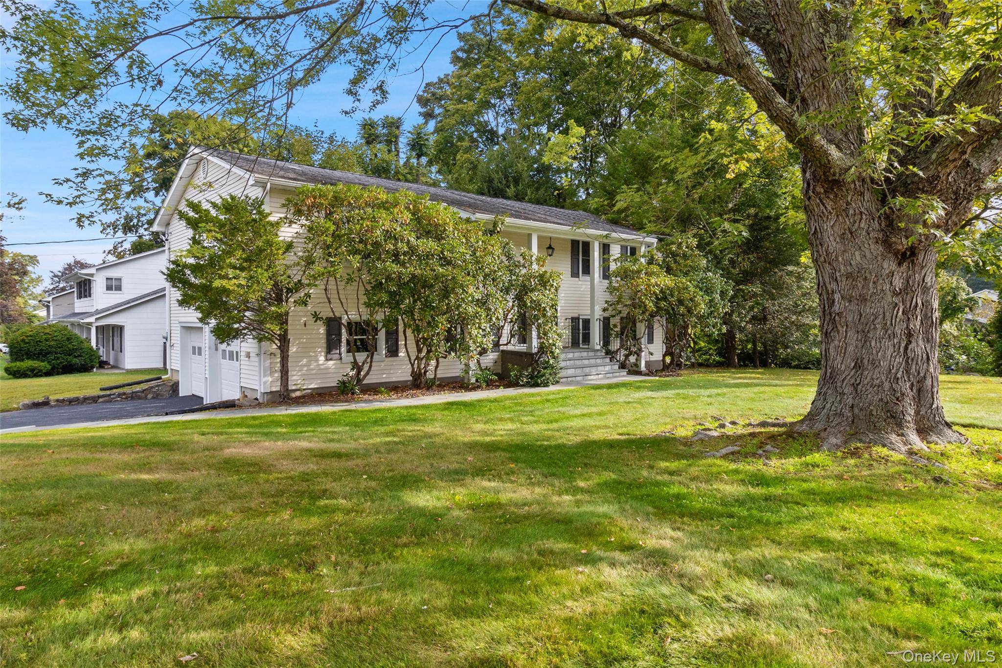 Yorktown Heights, NY 10598,1350 Ellen LN