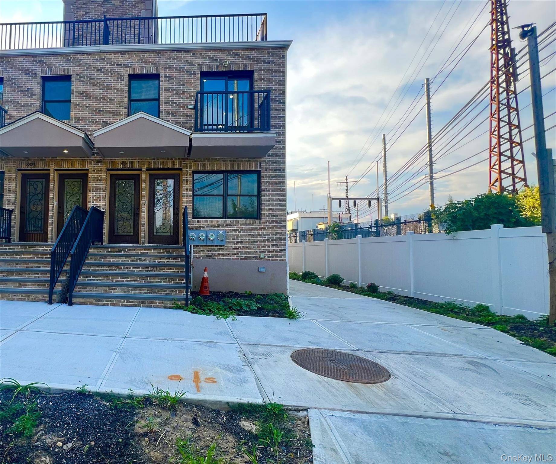 Woodside, NY 11377,38-22 56th ST #2 Family