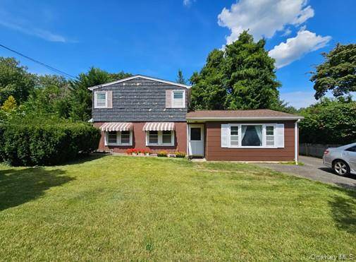 Locust Valley, NY 11560,28 Cross ST