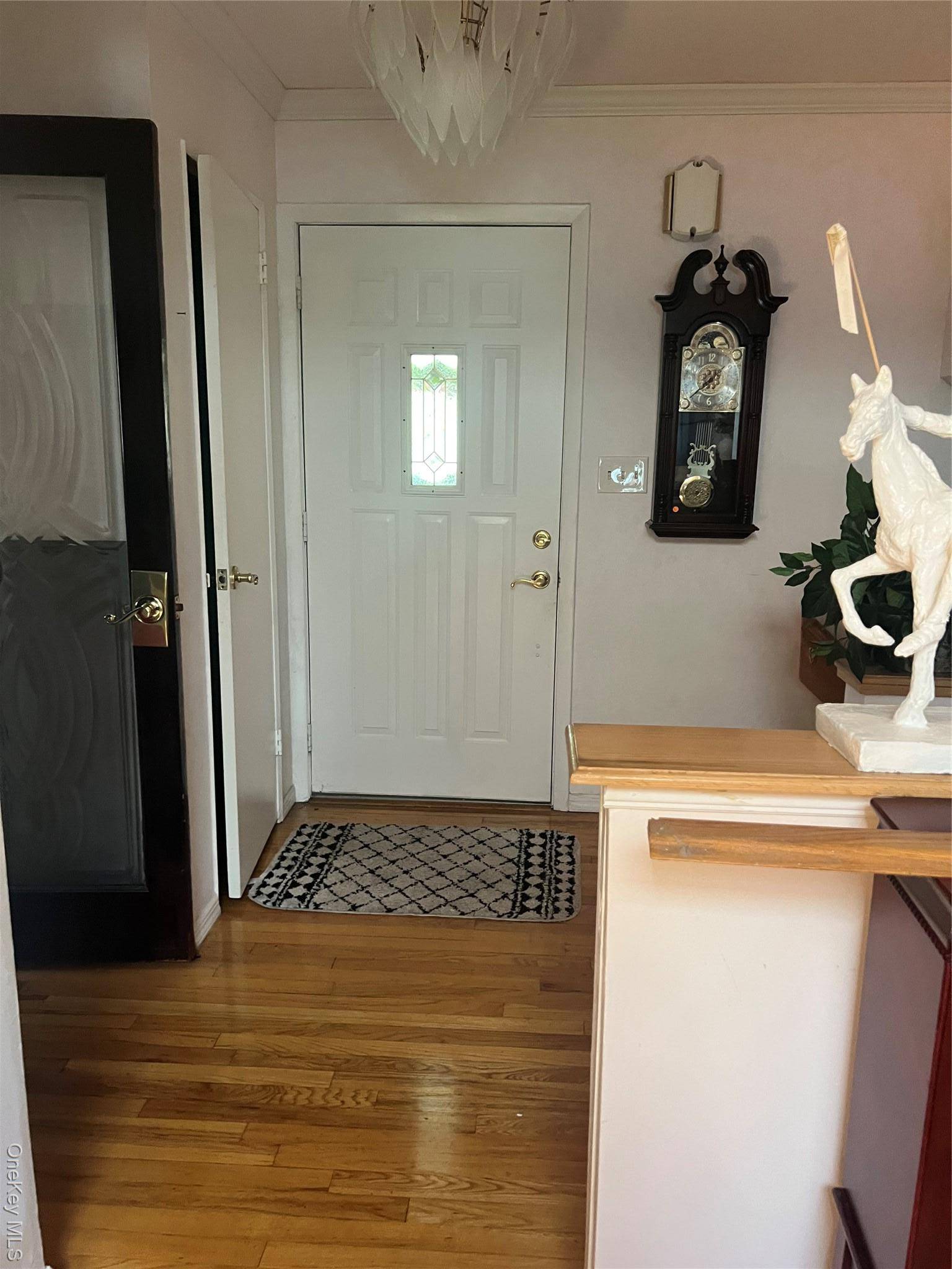 North Merrick, NY 11566,614 Bond CT