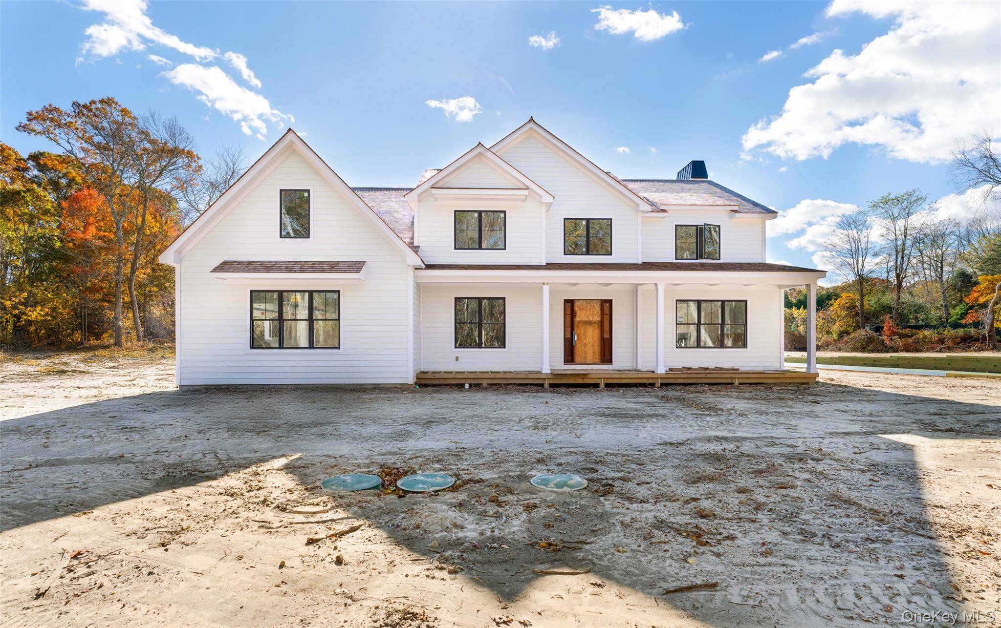 Southampton, NY 11968,48 Whites LN