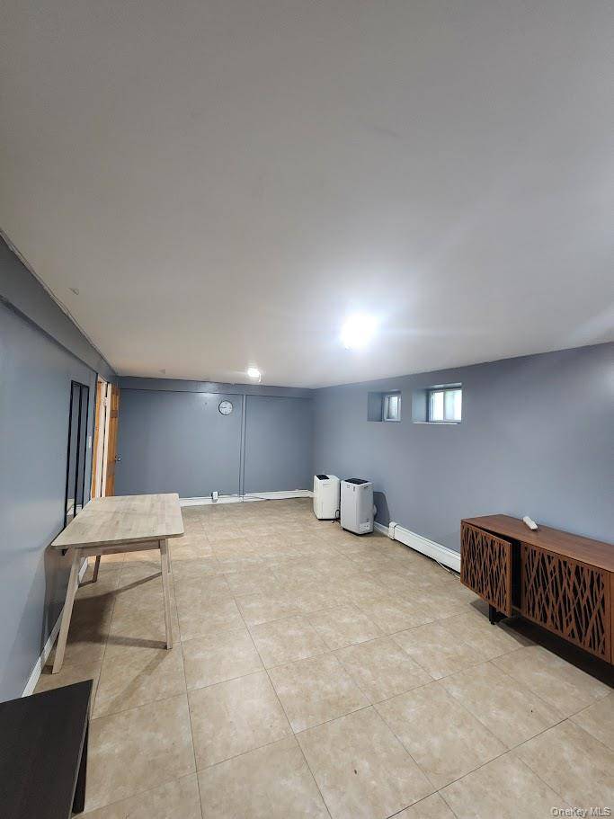 Forest Hills, NY 11375,11006 Colonial AVE