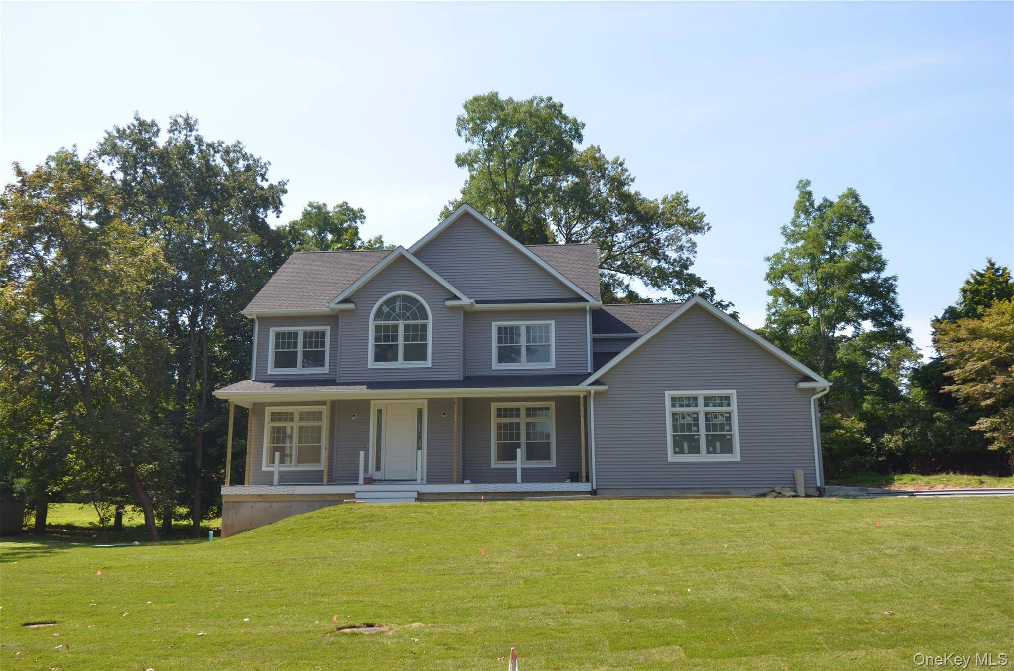 Sound Beach, NY 11789,10 Winfield DR