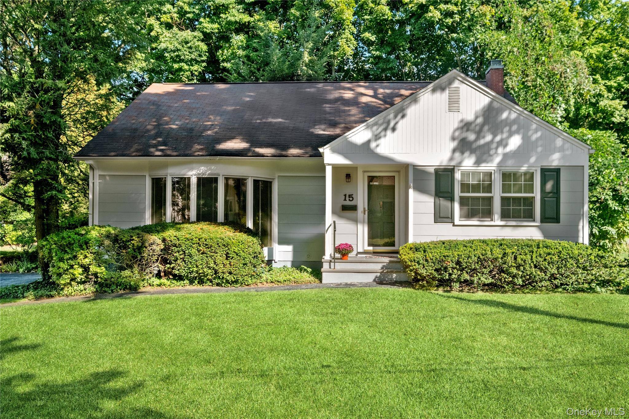 Hartsdale, NY 10530,15 Carlyle PL